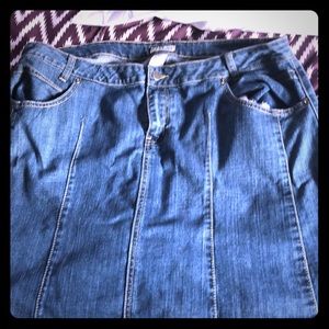 Denim skirt